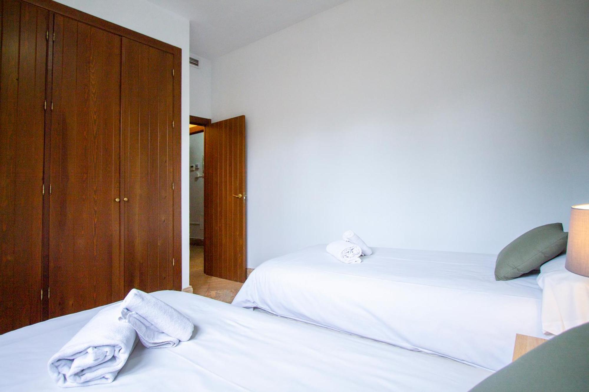 Apartamentos Villablino Arturo Soria Madrid Exteriér fotografie