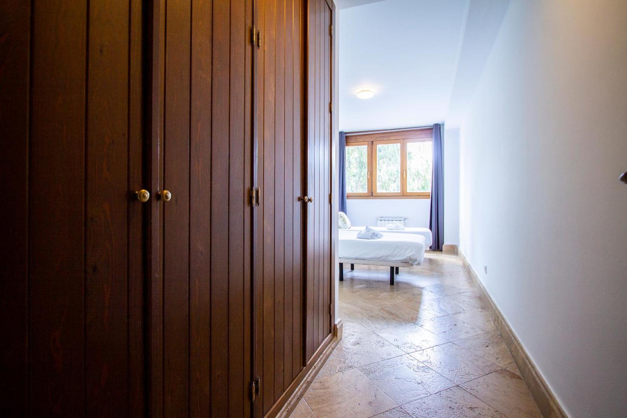 Apartamentos Villablino Arturo Soria Madrid Exteriér fotografie