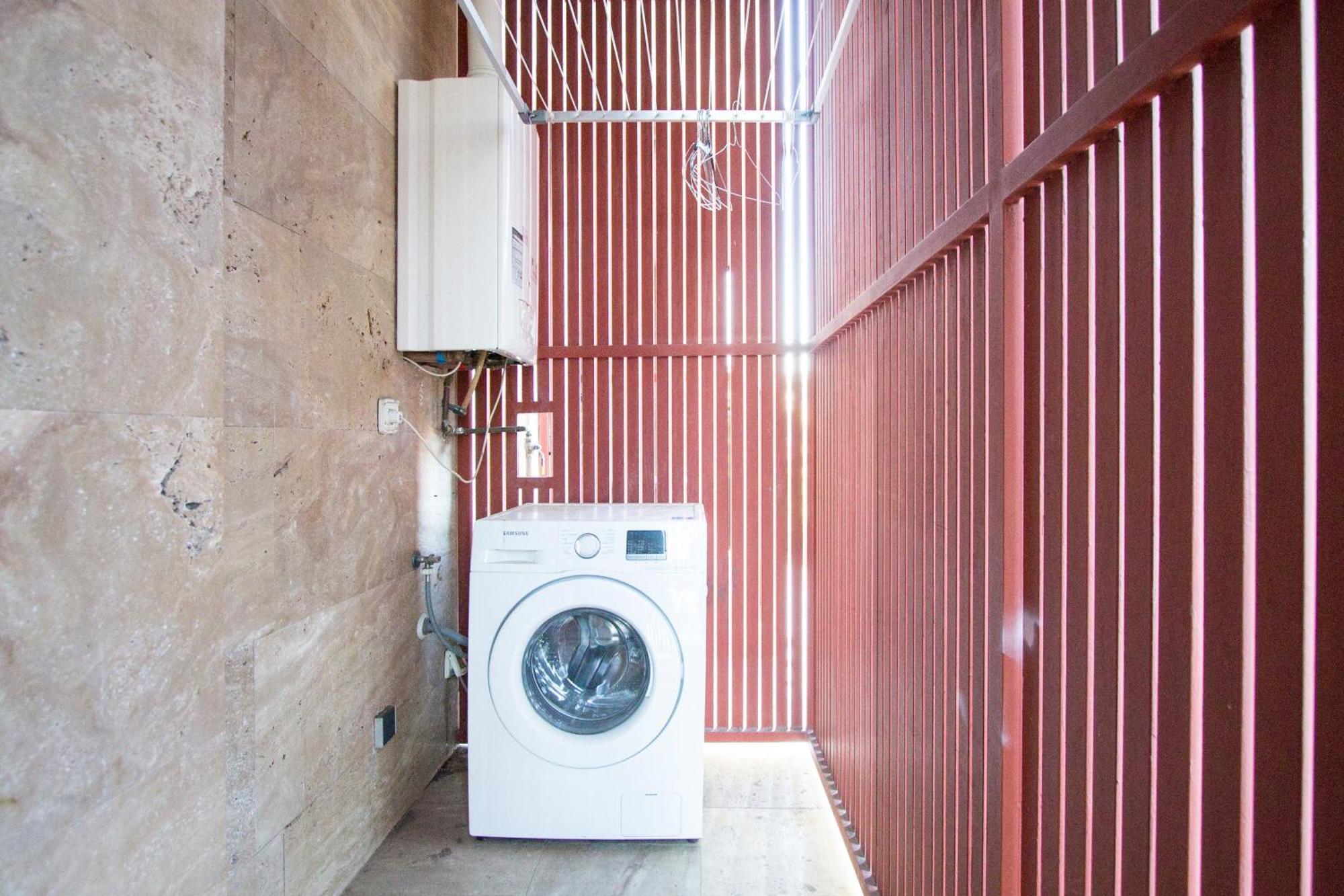 Apartamentos Villablino Arturo Soria Madrid Exteriér fotografie